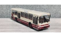 Автобус Mercedes Benz O305 красный, масштабная модель, Mercedes-Benz, Brekina, 1:87, 1/87