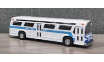 Автобус GM New Look TDH-5301 Fishbowl New York, масштабная модель, GMC, scale72