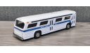 Автобус GM New Look TDH-5301 Fishbowl New York, масштабная модель, GMC, scale72