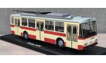 Троллейбус Skoda 14tr бежево-красный, масштабная модель, Škoda, Start Scale Models (SSM), scale43