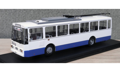 Троллейбус Skoda 14tr бело-синий, масштабная модель, Škoda, Start Scale Models (SSM), scale43