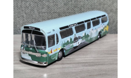 Автобус GM New Look TDH-5301 Fishbowl, масштабная модель, GMC, Busch, scale87