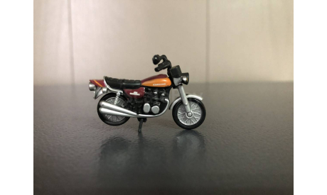 Мотоцикл Kawasaki 900 Super Four, масштабная модель мотоцикла, Suntory BOSS Coffee, scale48