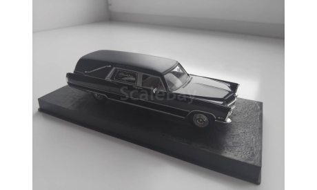 Cadillac Fleetwood Hearse (1968) Diamonds are forever James Bond 1/43, масштабная модель, Universal Hobbies, scale43