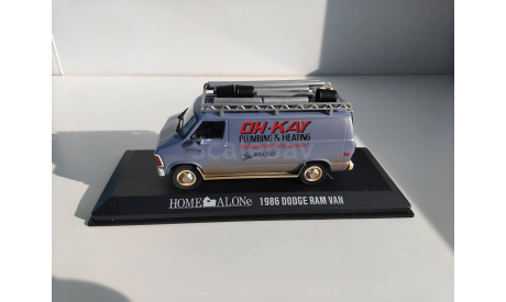 Dodge Ram Van (1986) Home Alone Greenlight 1/43, масштабная модель, Greenlight Collectibles, scale43