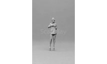Девушка в мужской рубашке 1:43 АМформа 0452, фигурка, scale43
