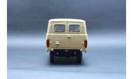 УАЗ-452 Саратов, масштабная модель, Агат/Моссар/Тантал, scale43