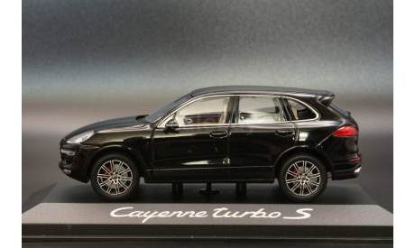 Porsche Cayenne Turbo S 958 2 Minichamps, масштабная модель, scale43
