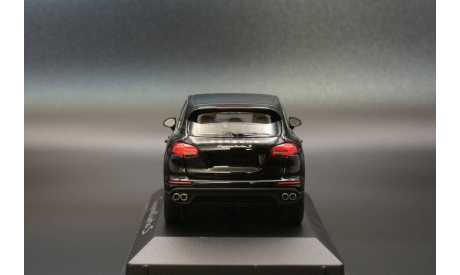 Porsche Cayenne Turbo S 958 2 Minichamps, масштабная модель, scale43