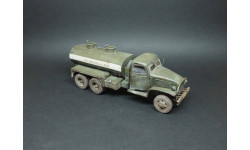 GMC 2 12 ton Огнеопасно собран из кита Italeri, масштаб 1-35