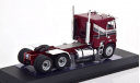 Ixo 1:43 Freightliner FLA red  1993, масштабная модель, scale43