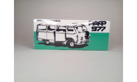 Раф 977, масштабная модель, scale43