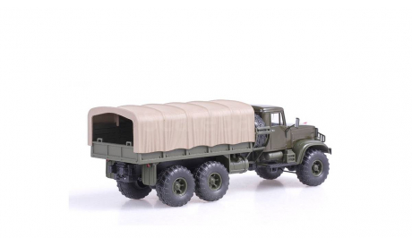 КРАЗ 255Б1 (1967), хаки , зеленые диски НАП, масштабная модель, 1:43, 1/43, Наш Автопром
