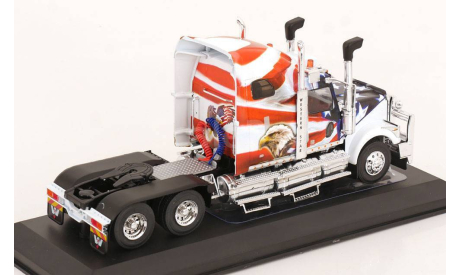 WESTERN STAR 4900 Tractor Truck 3-assi (2015) - American Eagle, White Blue Red   Altaya, масштабная модель, scale43