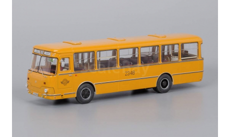 ЛиАЗ  677  с номерами и маршрутом    ClassicBus, масштабная модель, 1:43, 1/43