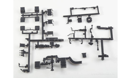 Сборная модель Бортовой автомобиль КАМАЗ-43118 (рестайлинг)    AVD Models KIT, масштабная модель, scale43