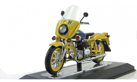 Мотоцикл ИМЗ-8.923 УРАЛ Патруль ГАИ, желтый  MotoScaleModels, масштабная модель, scale18