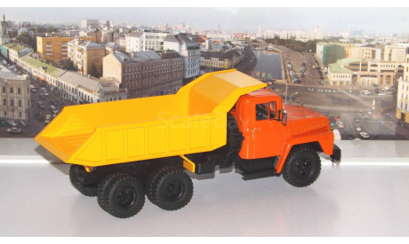 Легендарные грузовики СССР №58, КрАЗ-251Б  MODIMIO, масштабная модель, scale43
