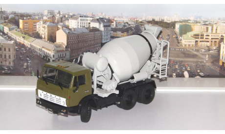 Автобетоносмеситель СБ-92 (5511)   ПАО КАМАЗ, масштабная модель, scale43