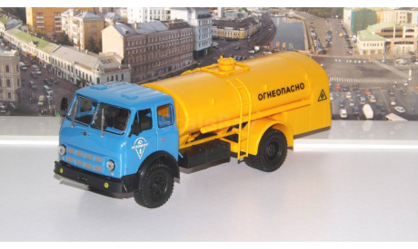 МАЗ ТЗ-500 ’Огнеопасно’, голубой / желтый  НАП, масштабная модель, 1:43, 1/43, Наш Автопром
