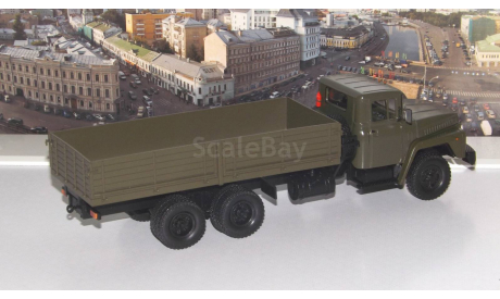 Легендарные грузовики СССР №63, КрАЗ-250     MODIMIO, масштабная модель, scale43