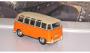 VOLKSWAGEN Samba Bus, бело-оранжевый    Cararama (Hongwell), масштабная модель, scale43