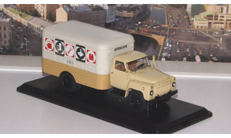 ЛУАЗ-37031 (52)  SSM, масштабная модель, scale43, Start Scale Models (SSM), ГАЗ