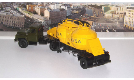 ЗИЛ-130В1 с полуприцепом-муковозом К4-АМГ  АИСТ, масштабная модель, scale43, Автоистория (АИСТ)