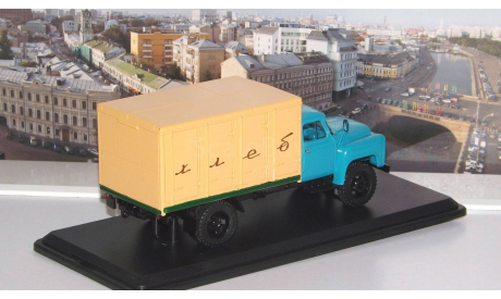 ГЗСА-3704 (52) ХЛЕБ ранняя облицовка радиатора  SSM, масштабная модель, scale43, Start Scale Models (SSM), ГАЗ
