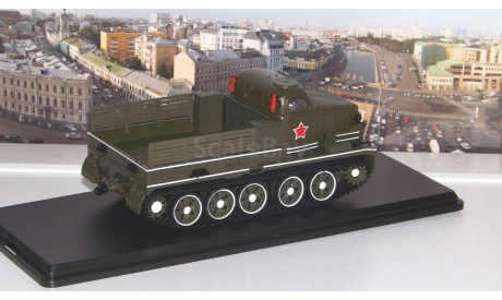 Тяжелый артиллерийский тягач АТ-Т, парадный  SSM, масштабная модель, scale43, Start Scale Models (SSM)