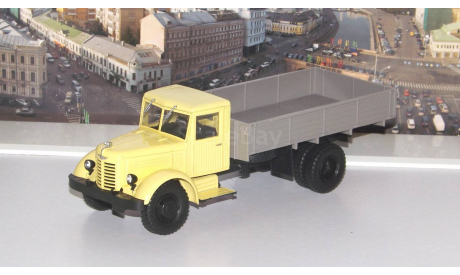 ЯАЗ-200 бортовой   Наши Грузовики № 13, масштабная модель, 1:43, 1/43