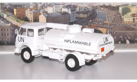 МАЗ 5334 АС-8 ООН    НАП, масштабная модель, scale43