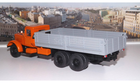 ЯАЗ-210 бортовой, оранжевый/серый   АИСТ, масштабная модель, 1:43, 1/43, Автоистория (АИСТ)