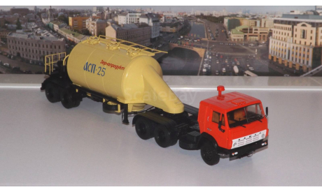 КАМАЗ-54112 с полуприцепом-муковозом АСП-25   ПАО КАМАЗ, масштабная модель, scale43, Автоистория (АИСТ)