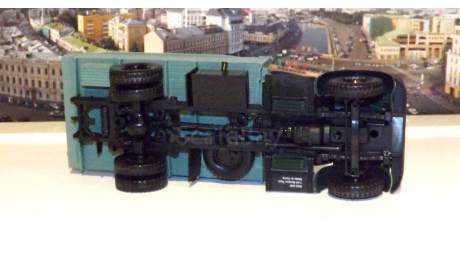 ЯАЗ-200 бортовой (зелёный)  АИСТ, масштабная модель, scale43, Автоистория (АИСТ)