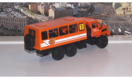 Вахтовый автобус 4322 Наши Грузовики № 31, масштабная модель, scale43, УРАЛ