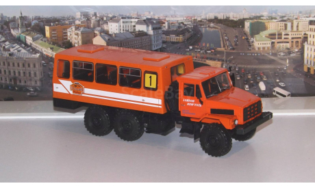 Вахтовый автобус 4322 Наши Грузовики № 31, масштабная модель, scale43, УРАЛ