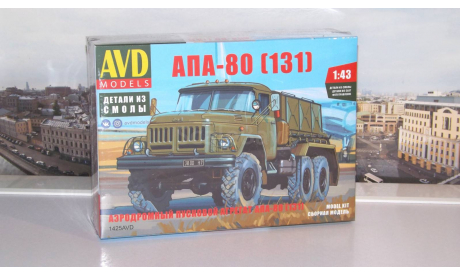 Сборная модель Аэродромный пусковой агрегат АПА-80 (131)   AVD Models KIT, масштабная модель, scale43, ЗИЛ