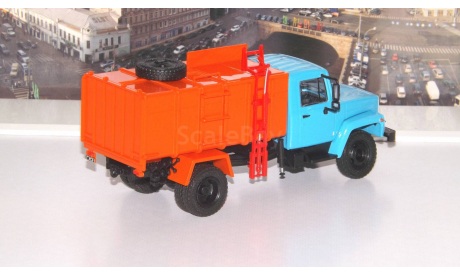 Автолегенды СССР: Грузовики №54, КО-413 (ГАЗ-3307), журнальная серия масштабных моделей, scale43, Автолегенды СССР журнал от DeAgostini