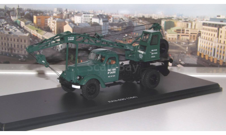 Автокран ЛАЗ-690 (на шасси ЗИЛ-164), (зеленый)    SSM, масштабная модель, 1:43, 1/43, Start Scale Models (SSM)