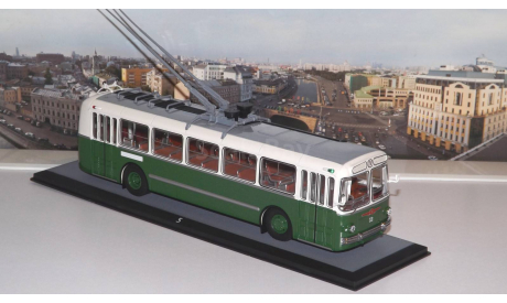 ЗИУ 5 бело-зелёный   ClassicBus, масштабная модель, scale43