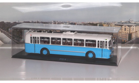 ЗИУ 5  бело-голубой  ClassicBus, масштабная модель, 1:43, 1/43