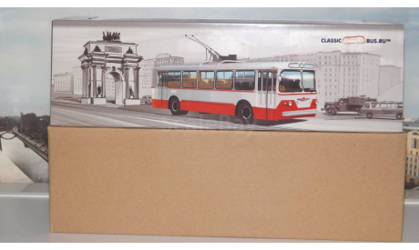 ЗИУ 5  бело-голубой  ClassicBus, масштабная модель, 1:43, 1/43