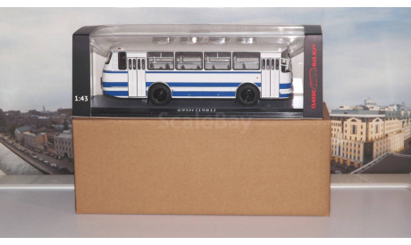 ЛАЗ 695Н  бело-голубой  ClassicBus, масштабная модель, 1:43, 1/43