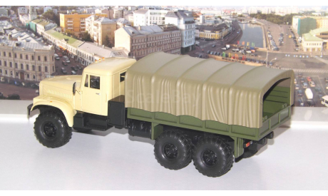 Легендарные грузовики СССР №34, КрАЗ-255Б1   MODIMIO, масштабная модель, scale43