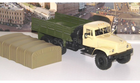 Легендарные грузовики СССР №34, КрАЗ-255Б1   MODIMIO, масштабная модель, scale43