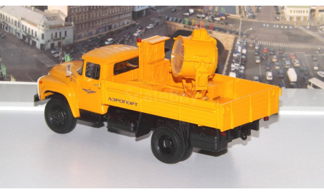 АПМ-90 (ЗИЛ 130) прожектор, Аэрофлот  АИСТ, масштабная модель, scale43, Автоистория (АИСТ)
