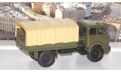 Легендарные грузовики СССР №39, МАЗ-505  MODIMIO, масштабная модель, scale43
