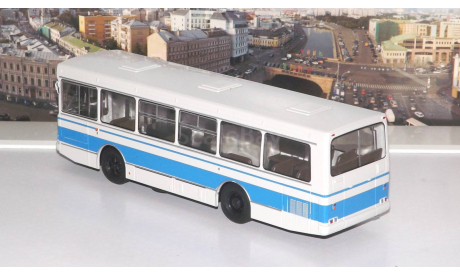ЛАЗ-4202  СОВА, масштабная модель, scale43, Советский Автобус