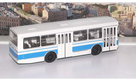 ЛАЗ-4202  СОВА, масштабная модель, scale43, Советский Автобус